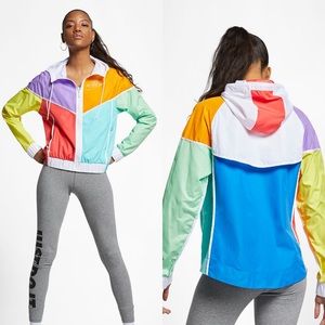 Nike Windrunner Jacket Chevron Rainbow 